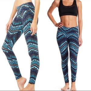 ✨Alo Yoga✨Airbrush Leggings Seaport Blue Small